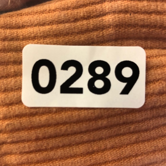 vintage corduroy stretchy short shorts - Picture 8 of 8